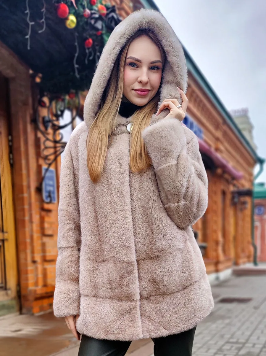 Шуба «Рубашка», пудра — фото вживую