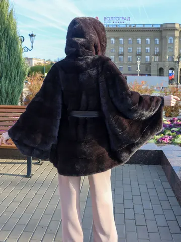 Шуба «Летучая мышь» — фото 4